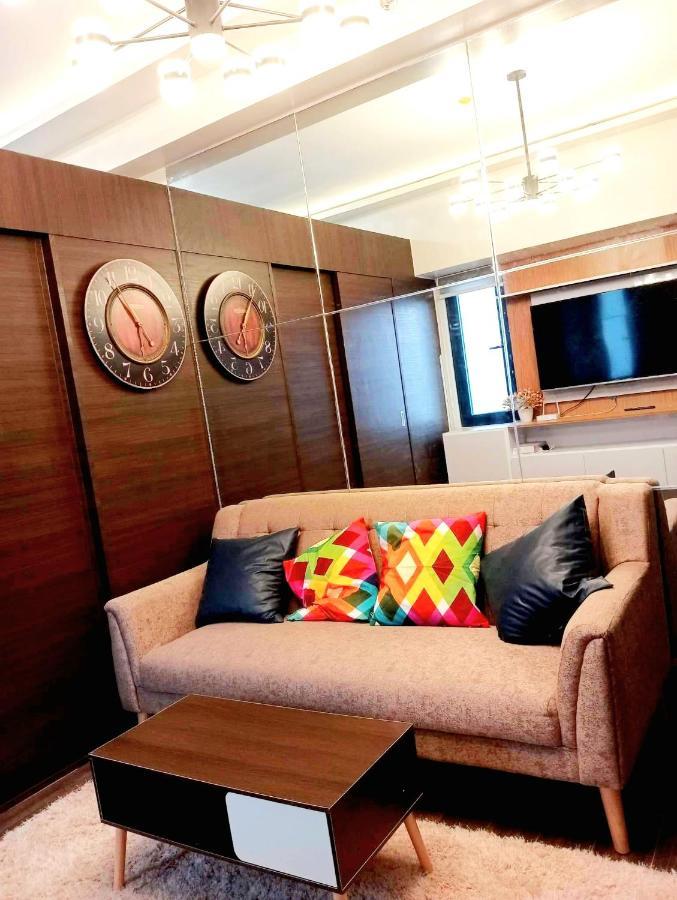 Air Residences Makati Elegant Grand Type *